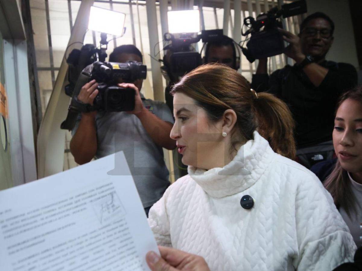 Sé que quieren que me calle: consejera Cossette López presenta recurso de amparo ante la CSJ