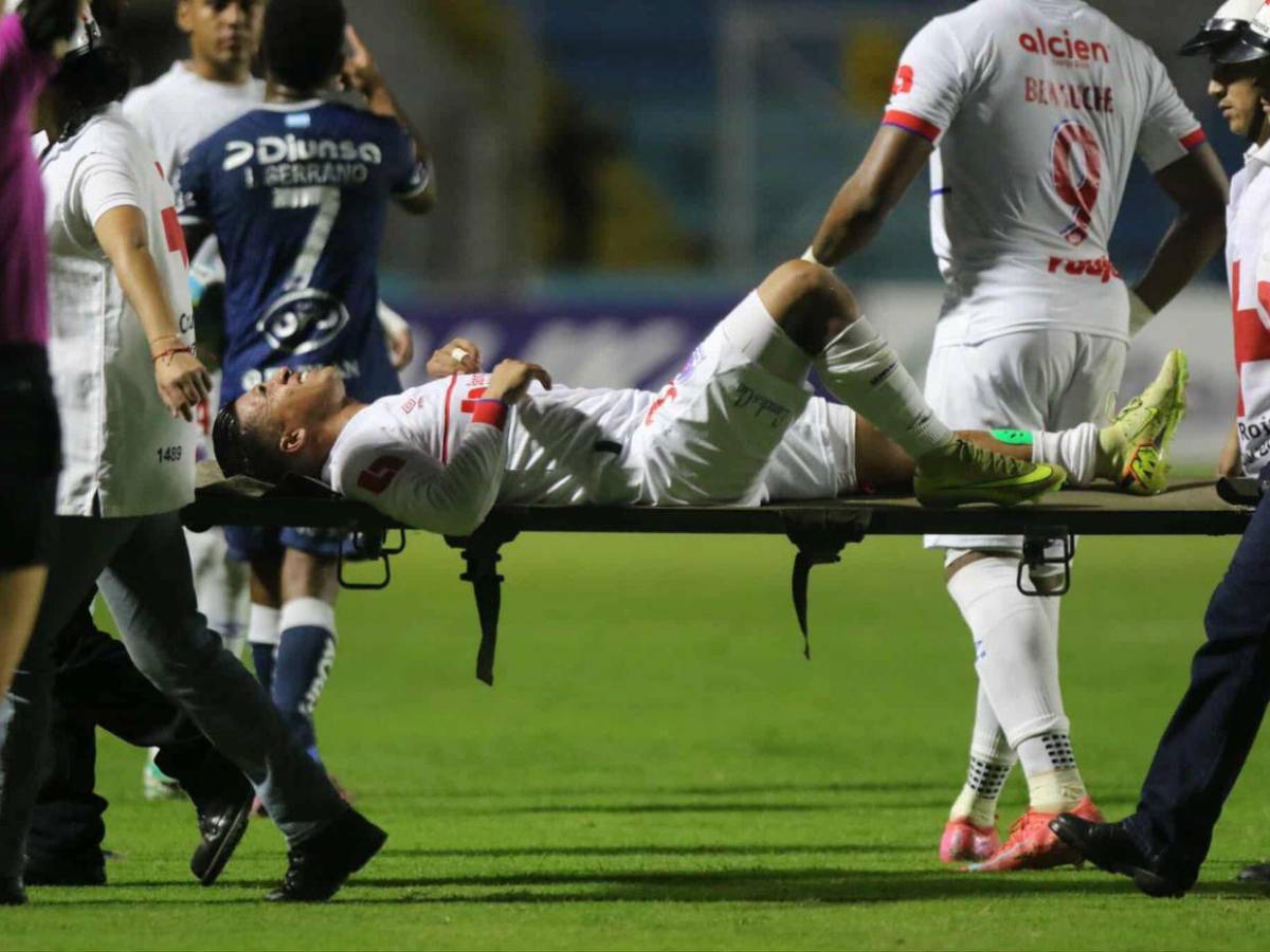 Fiesta de la Ultra Fiel, apagones, celebración de Espinel y la eliminación del Motagua