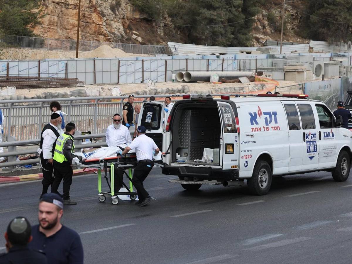 Atacantes subieron al autobús y abrieron fuego contra los pasajeros: atentado en Israel