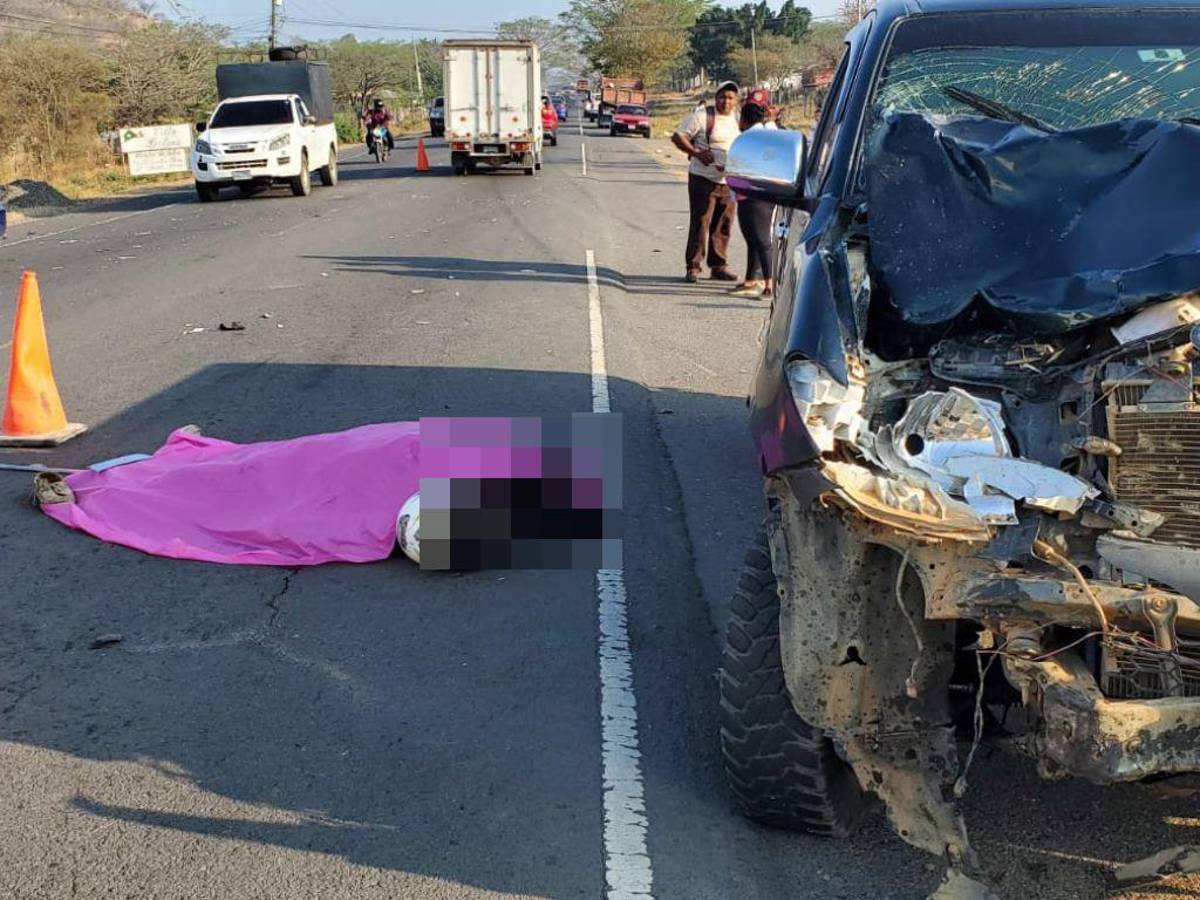 Motociclista muerto en Las Flores, primer cuerpo levantado por su familia ante huelga en Medicina Forense