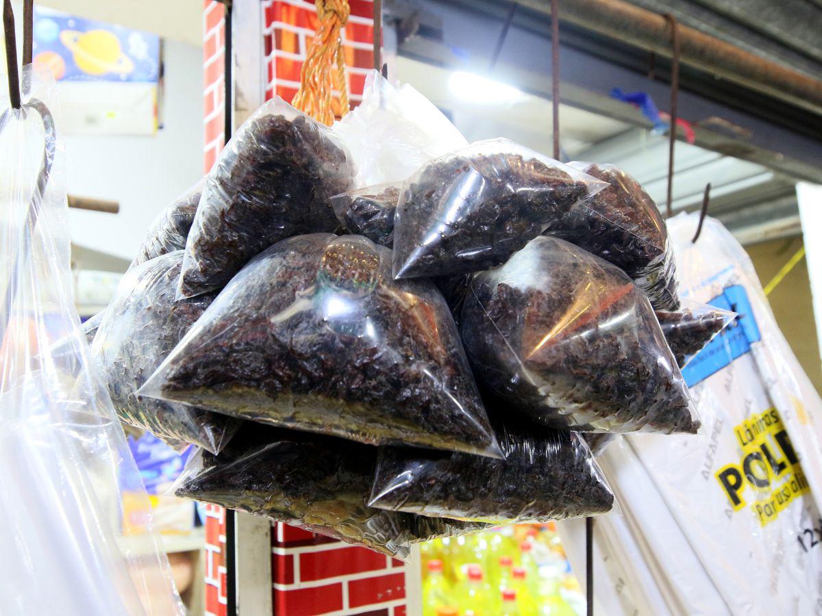 ¿Cuánto cuesta cada ingrediente para nacatamales y torrejas en la capital?