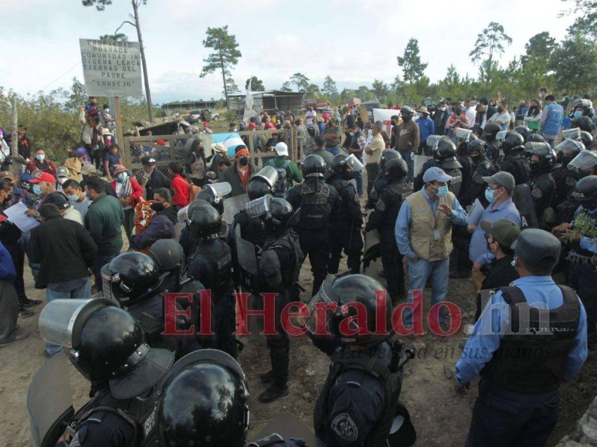 Siete heridos en altercado entre activistas de Libre y la Policía en Choluteca
