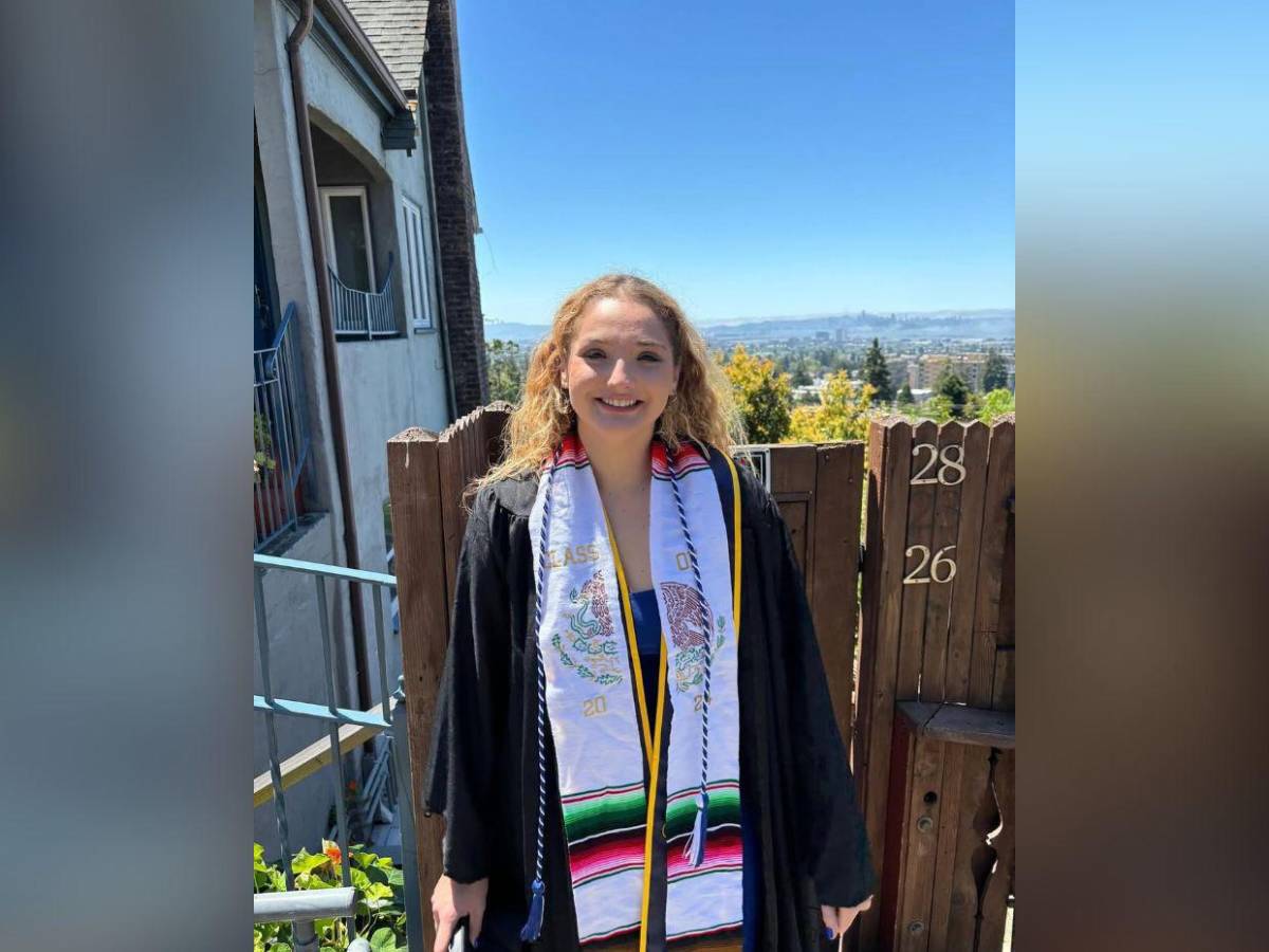 Dafne, la hija de David Faitelson que se graduó de dos carreras y aspira a estudiar medicina Dafne, la hija de David Faitelson que se graduó de dos carreras y aspira a estudiar medicina