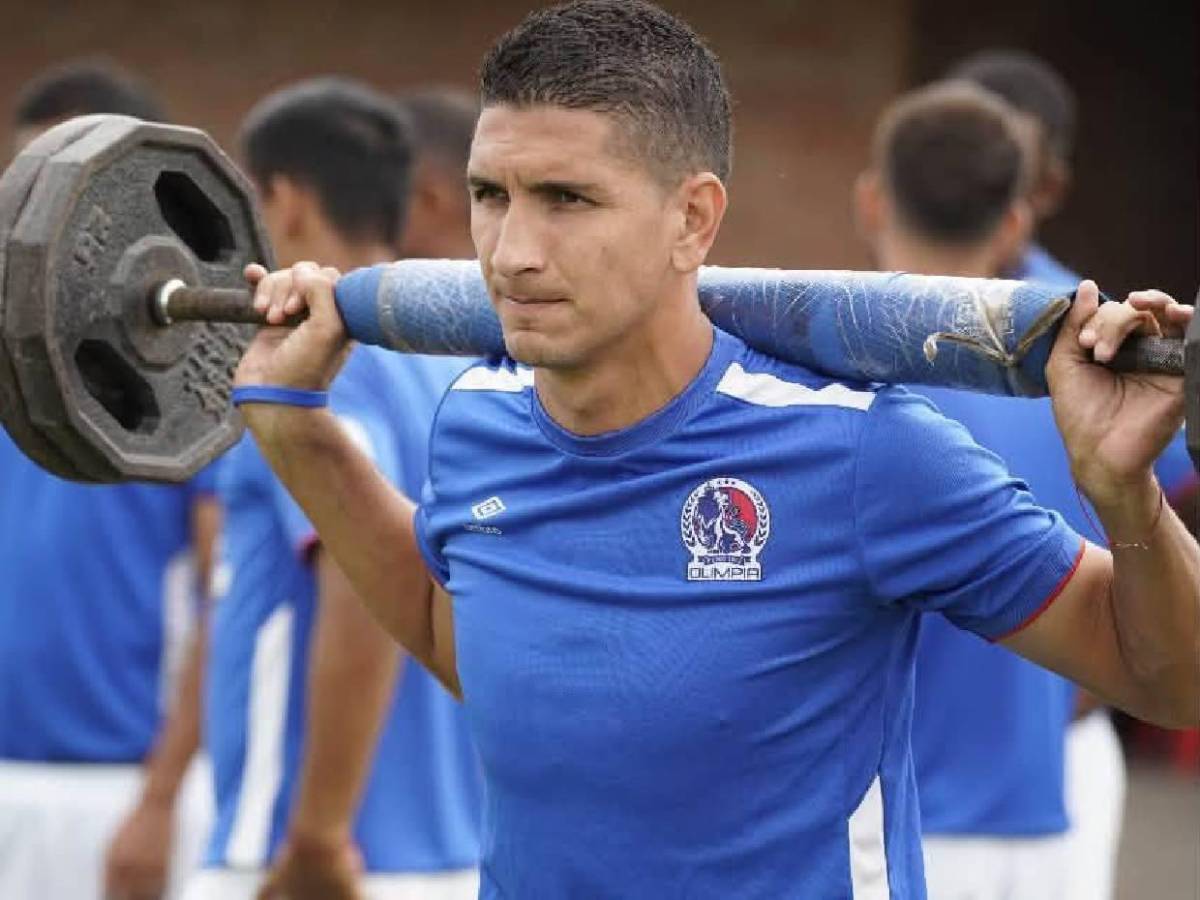 Se retiró del fútbol y sorprende con su nuevo trabajo en Estados Unidos: así es la vida de Johnny Leverón