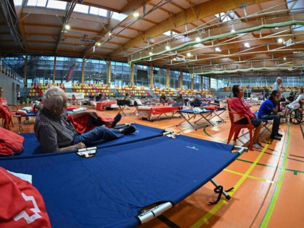 Fuego voraz arrasa con 45,000 hectáreas en España y obliga a evacuar a miles de personas