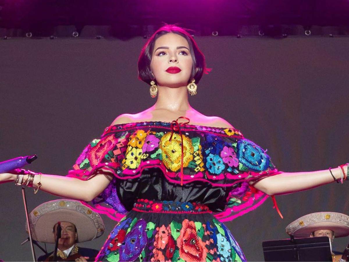 Ángela Aguilar revela cómo la presión mediática la hizo perder 10 kilos en un mes