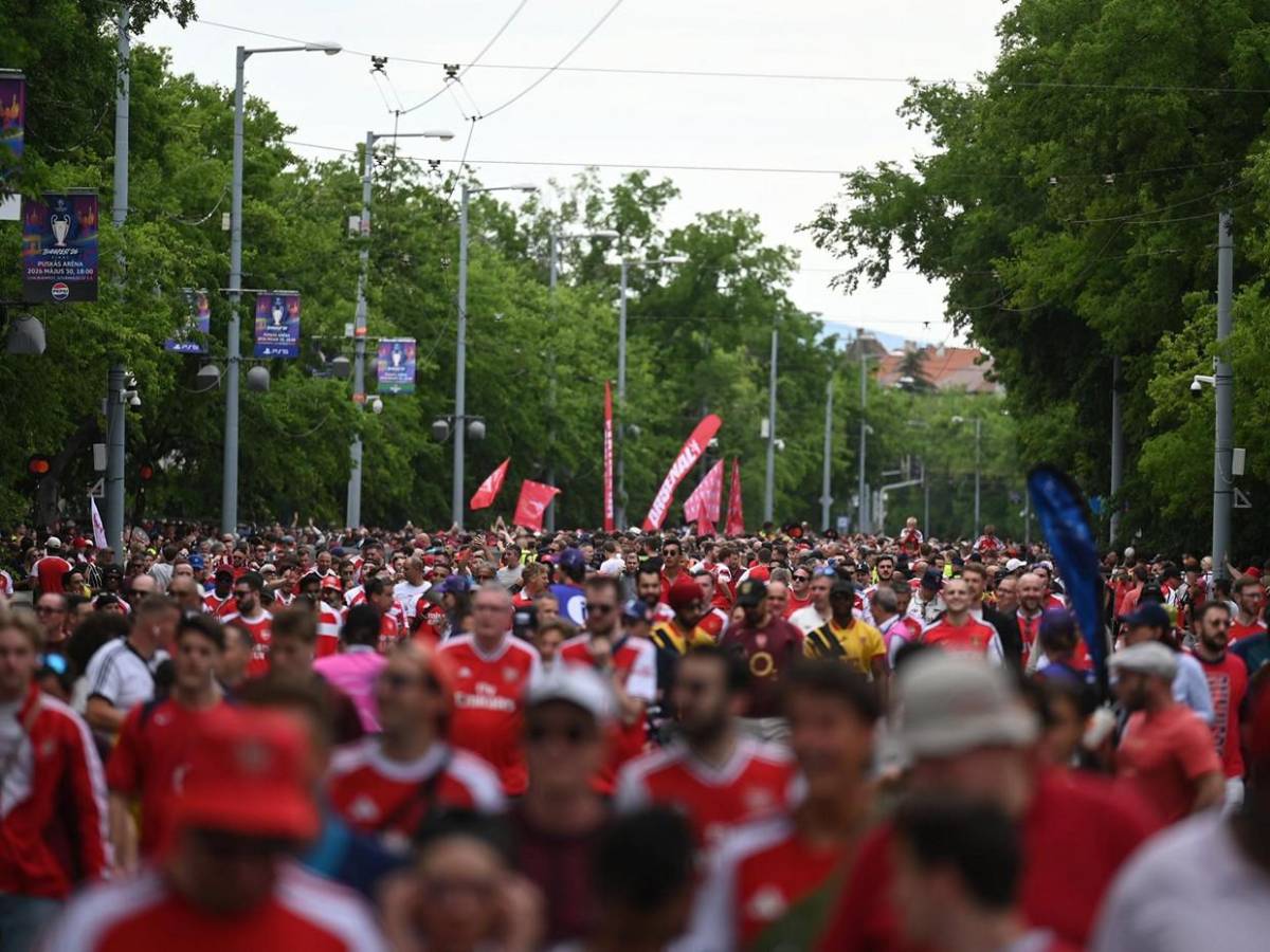El ambiente en la final de la UEFA Champions League entre PSG vs Arsenal