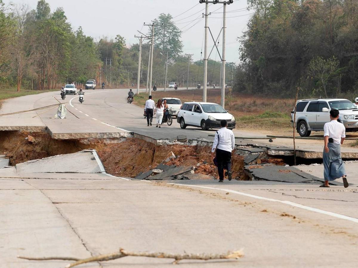 Imágenes aéreas de los destrozos que dejó el terremoto en Birmania