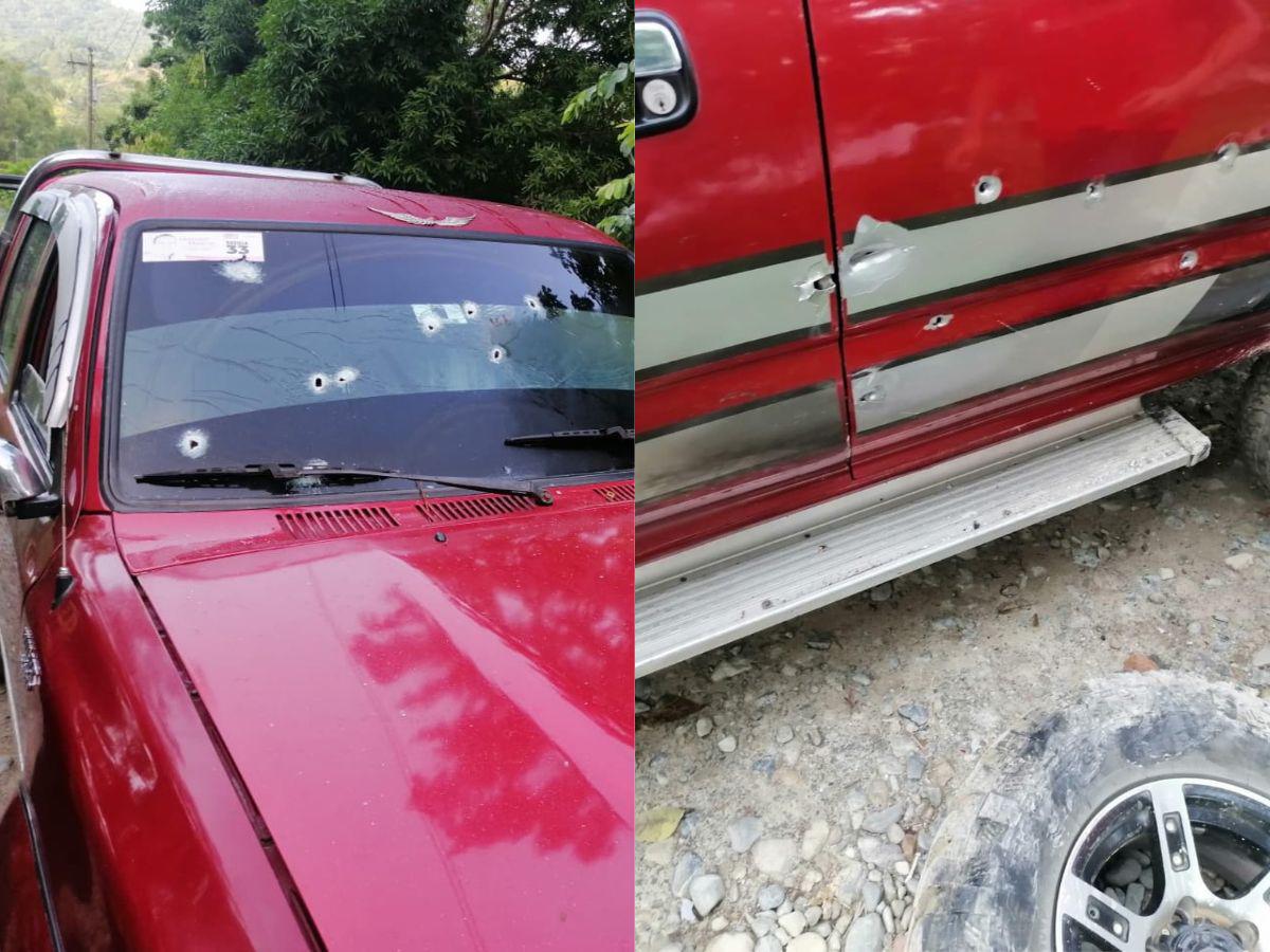 En el vidrio frontal y al costado del vehículo se apreciaban varios agujeros de bala. En el vidrio frontal y al costado del vehículo se apreciaban varios agujeros de bala.