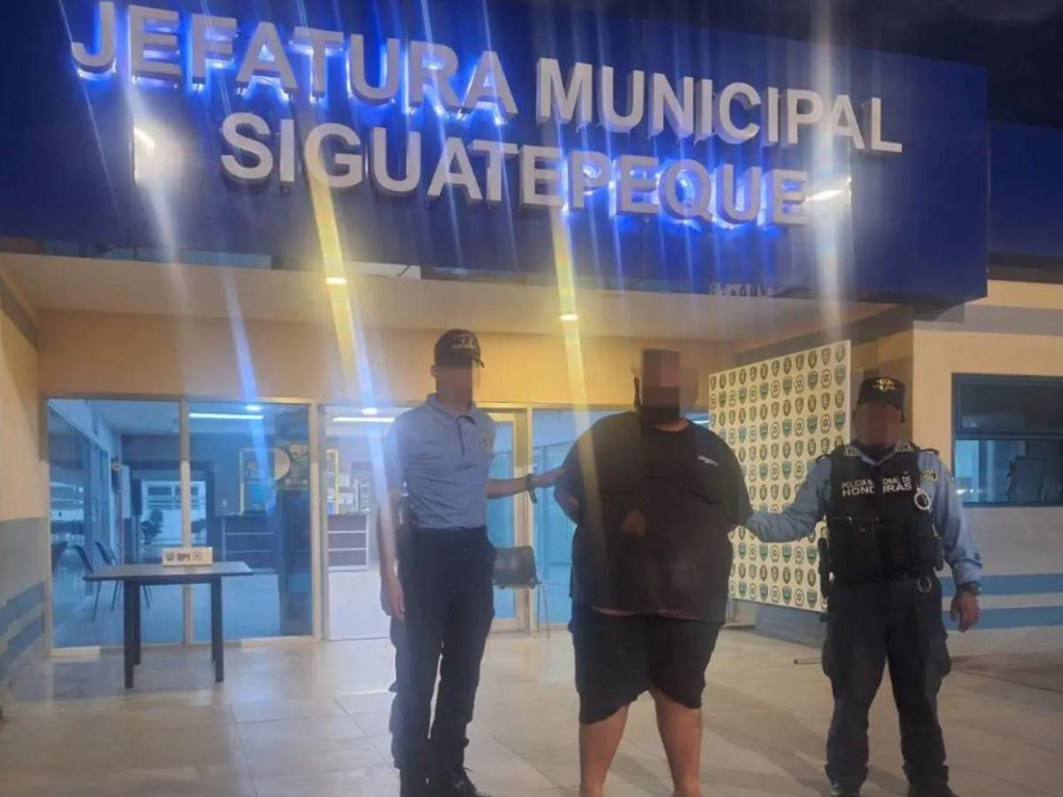 Vendedor de tacos en Siguatepeque es detenido tras encontrar restos de perros en su casa