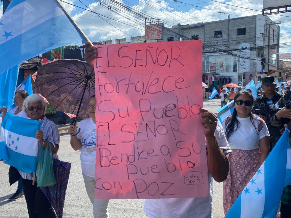 Histórica caminata de oración une a hondureños en todo el país