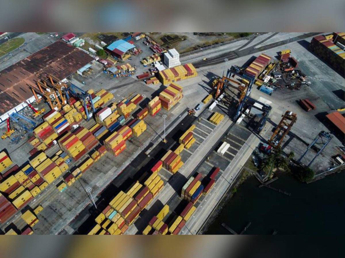 ¿Cómo funciona el Canal de Panamá y por qué es importante para Trump?