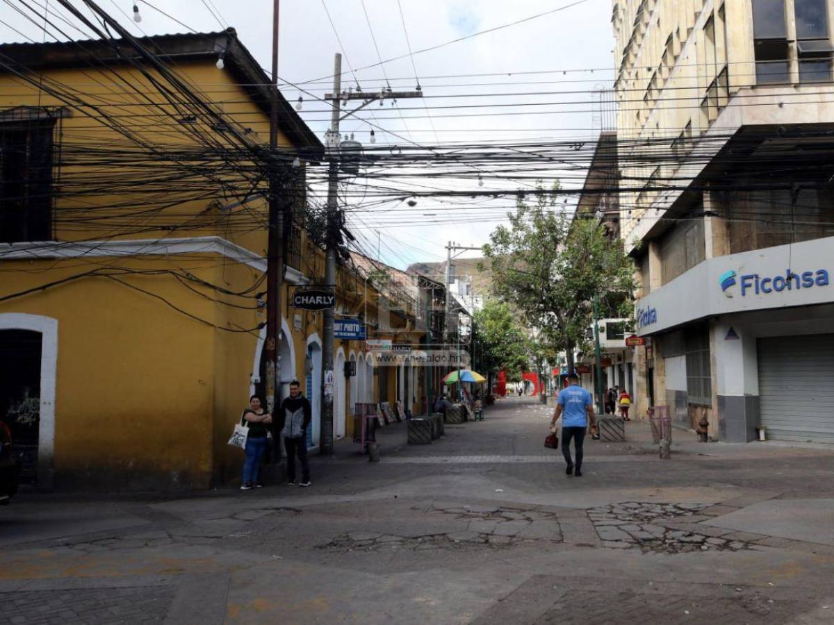 Las calles de Tegucigalpa y Comayagüela lucen tranquilas este 1 de enero de 2026