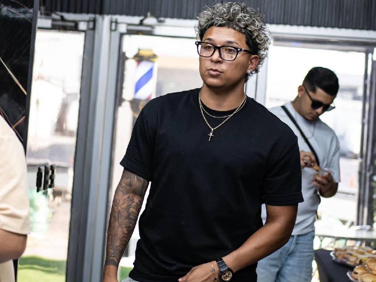 Tiktoker que estuvo preso en Estados Unidos es nuevo fichaje de histórico equipo en Honduras