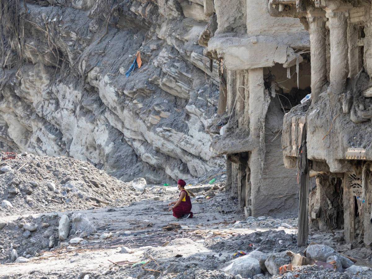 Nepal necesita $4,740 millones para reconstrucción tras la riada, según sus cálculos