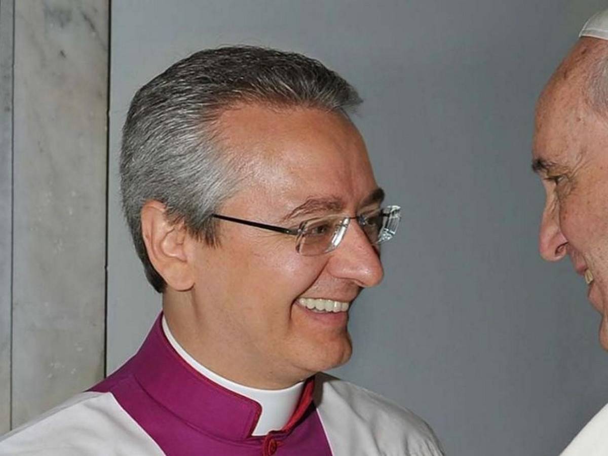 Del camarlengo a la voz que dirá 'Habemus papam': ¿Quién es quién en el Cónclave?