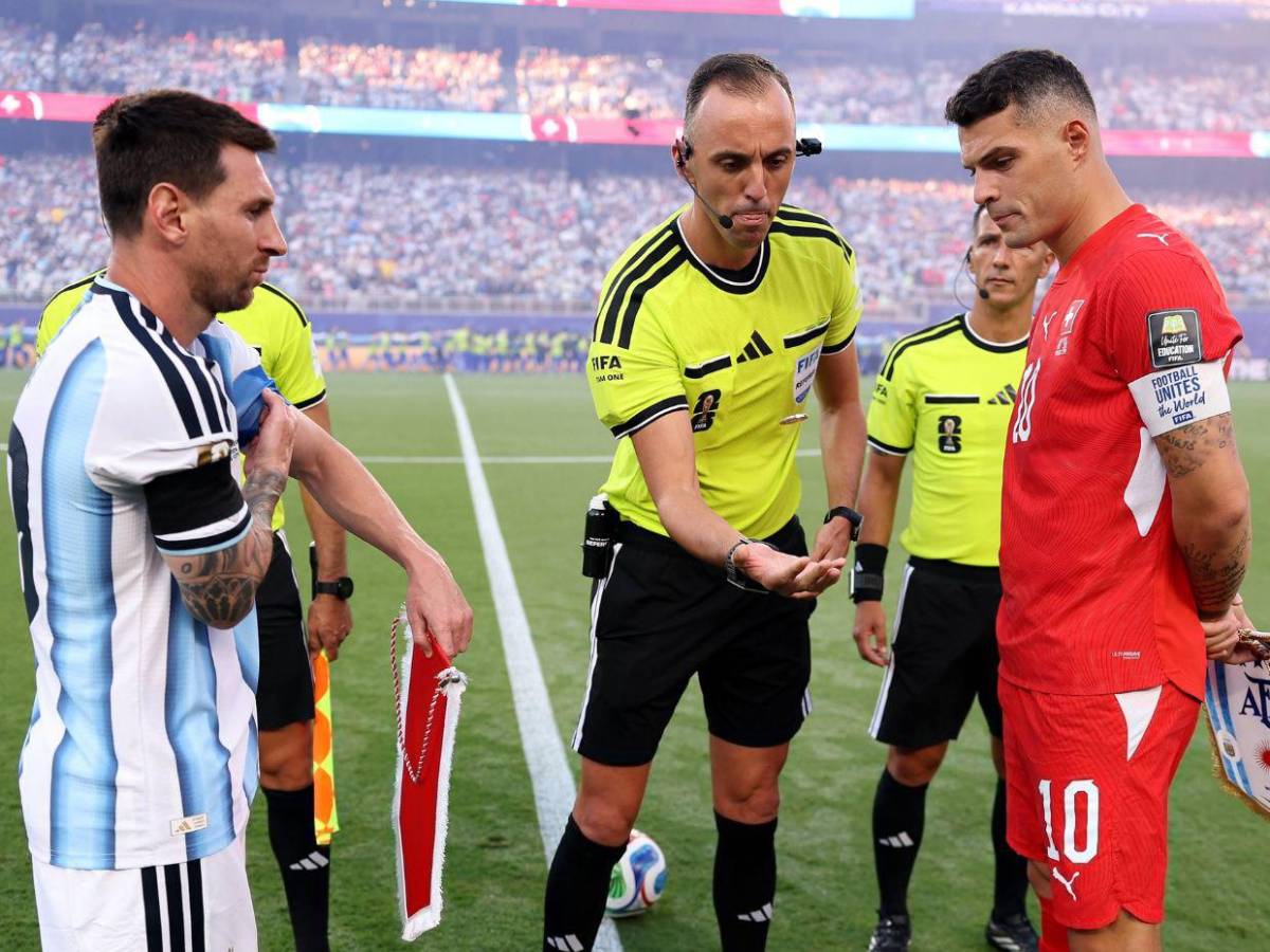 ¿Tomás Zambrano pagó para aparecer en la pantalla durante el Argentina vs Suiza del Mundial?