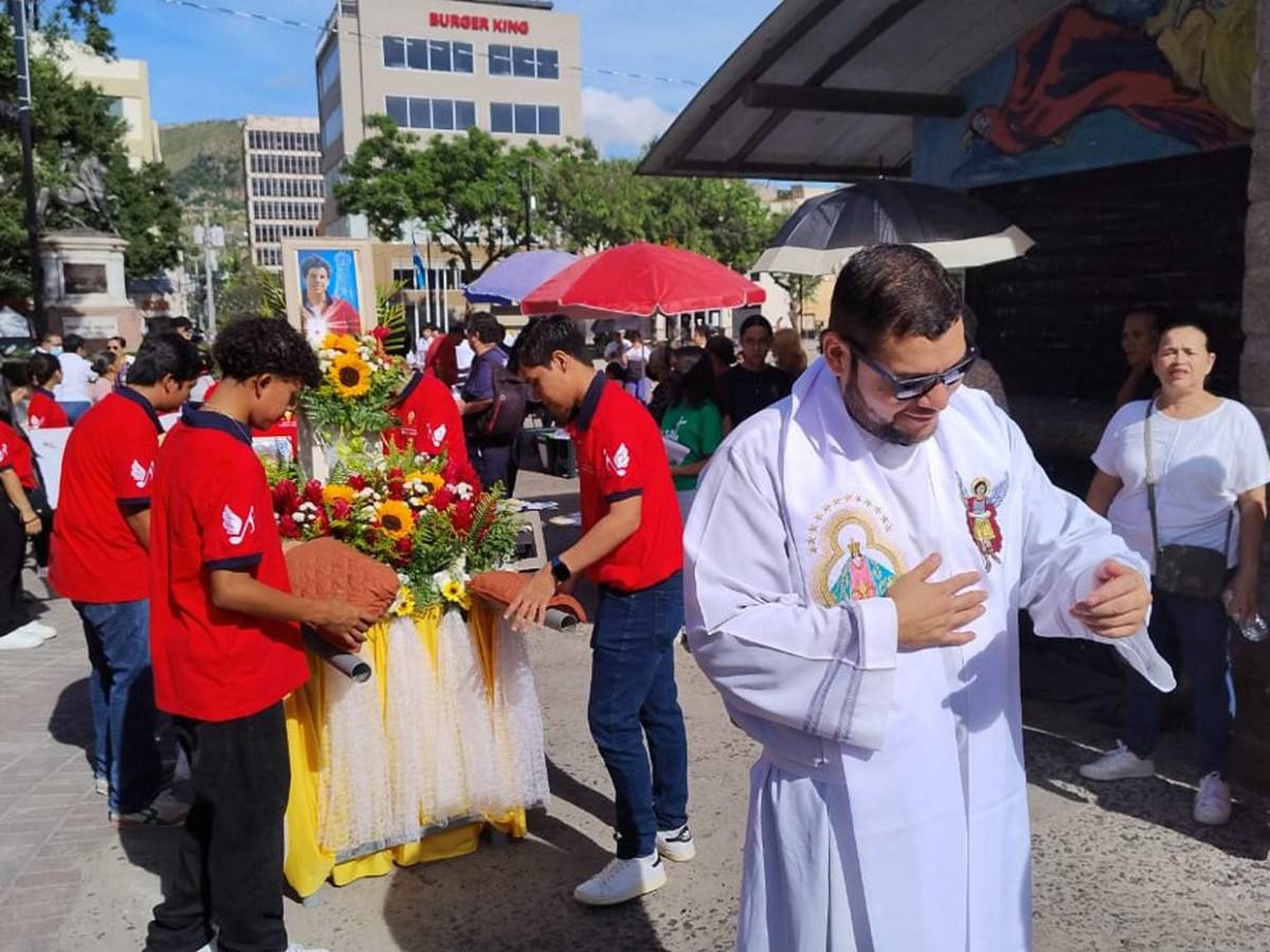 Hondureños celebran a San Carlo Acutis, el primer santo milenial
