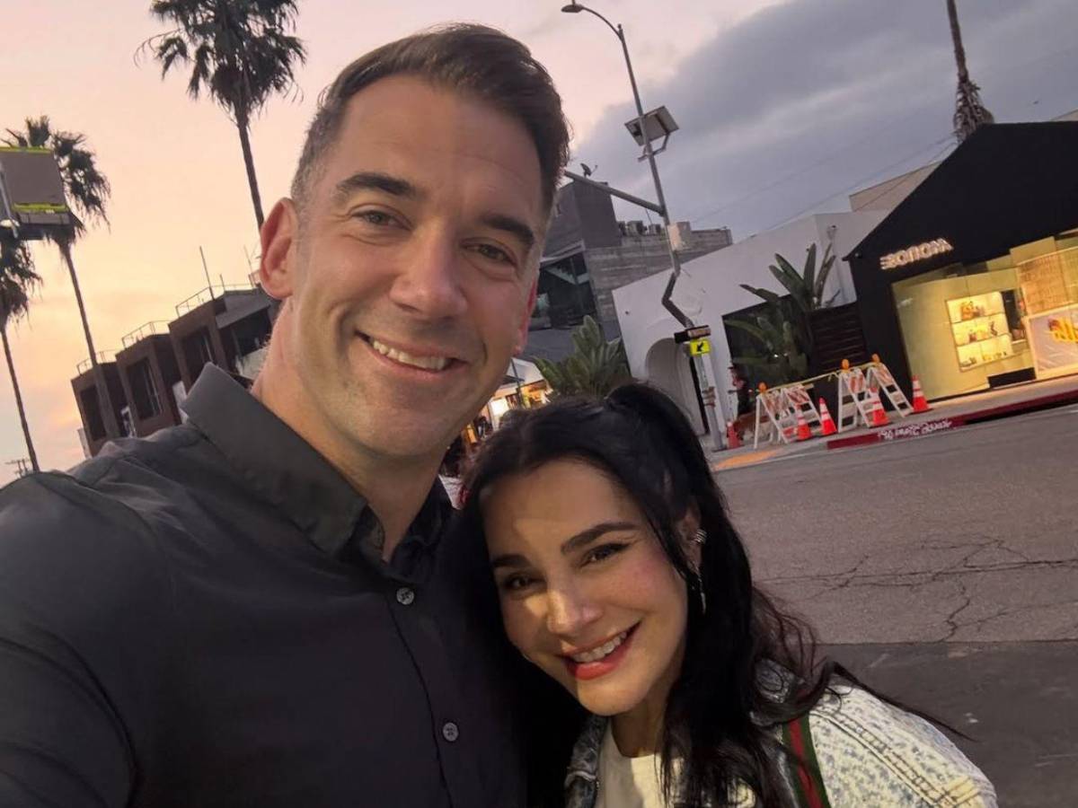 ¡Doble milagro! Martha Higareda y Lewis Howes confirman el nacimiento de sus gemelas