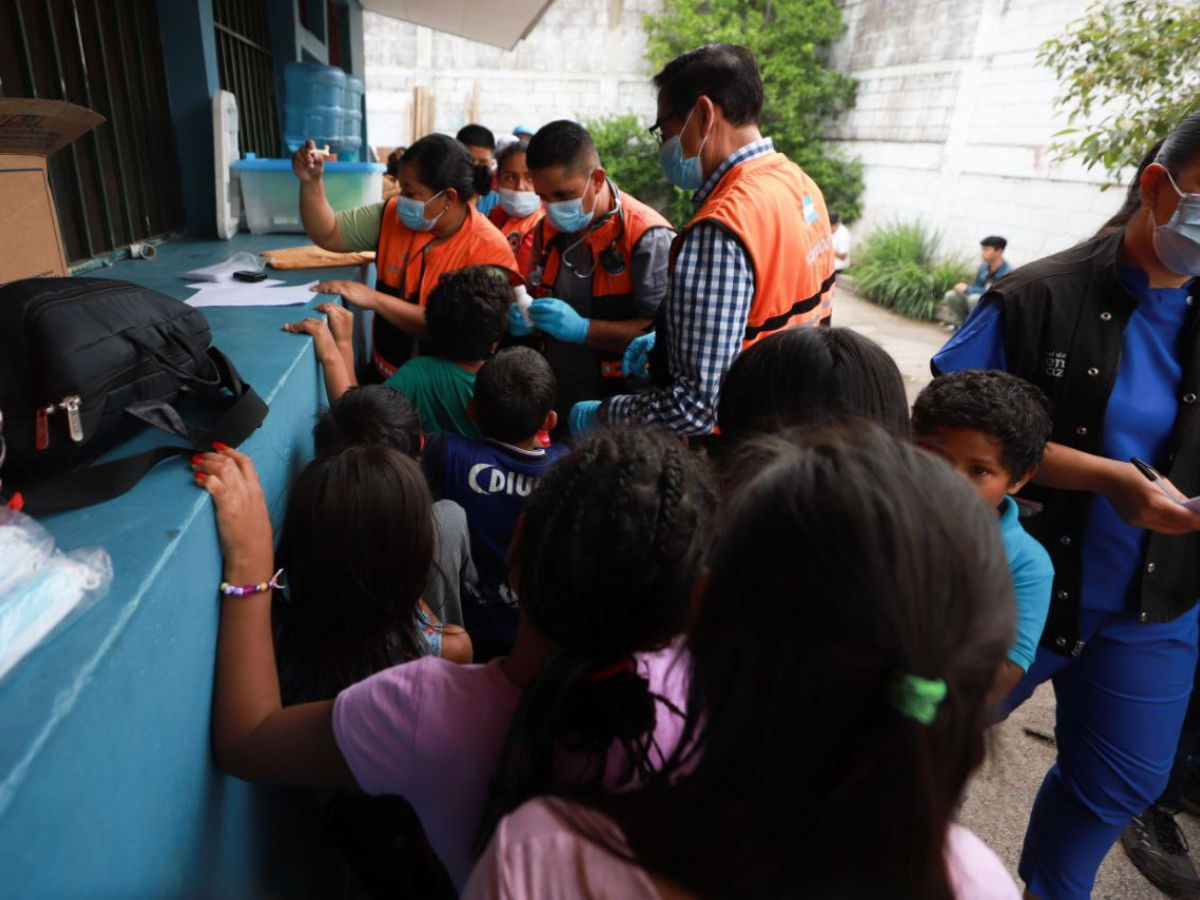 Sube a 67 los albergados en la Betania por alerta de lluvia en Tegucigalpa