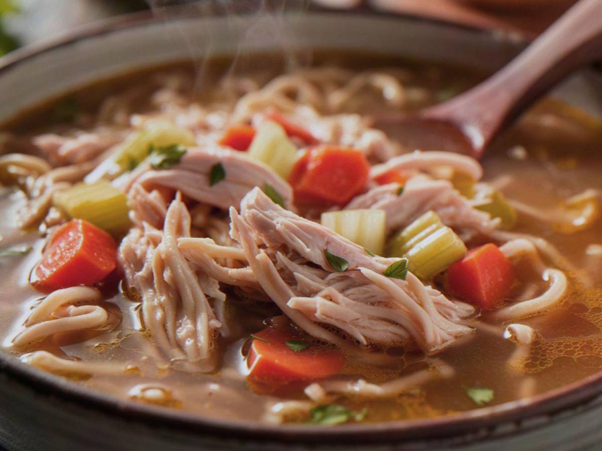 Doce alimentos que ayudan a fortalecer las defensas durante la temporada de lluvias