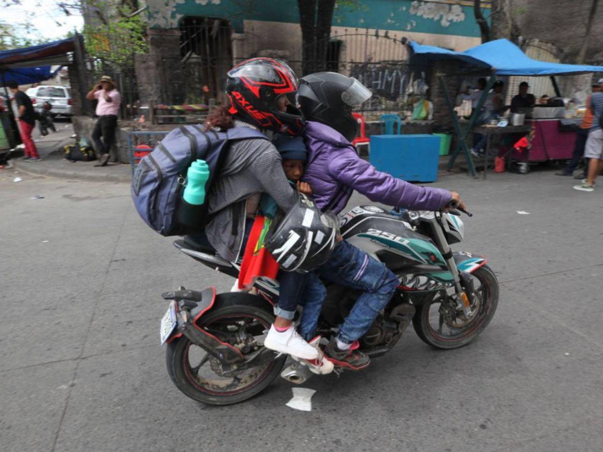 Domingo de Resurrección: Vacacionistas regresan a la capital tras fin de la Semana Santa