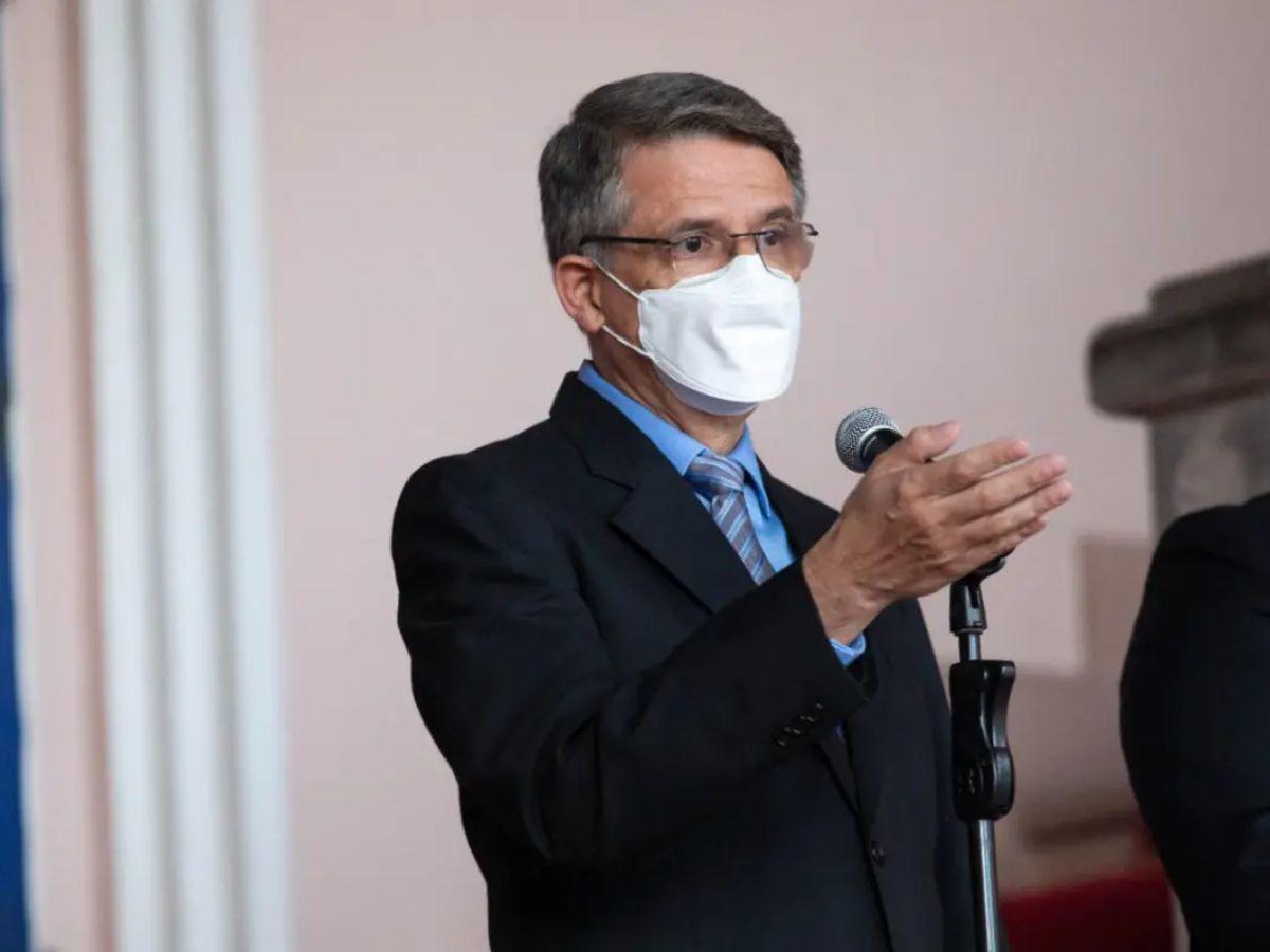 Jugoso sueldo: ¿De cuánto es el salario que se recetó Carla Paredes en su nueva plaza?