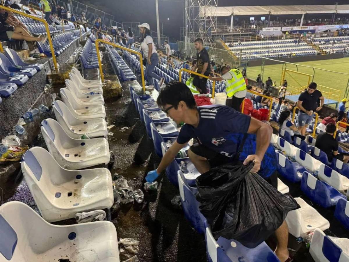 ¡Ejemplear! Japoneses se unen y limpian estadio tras partido de Nicaragua ante Haití