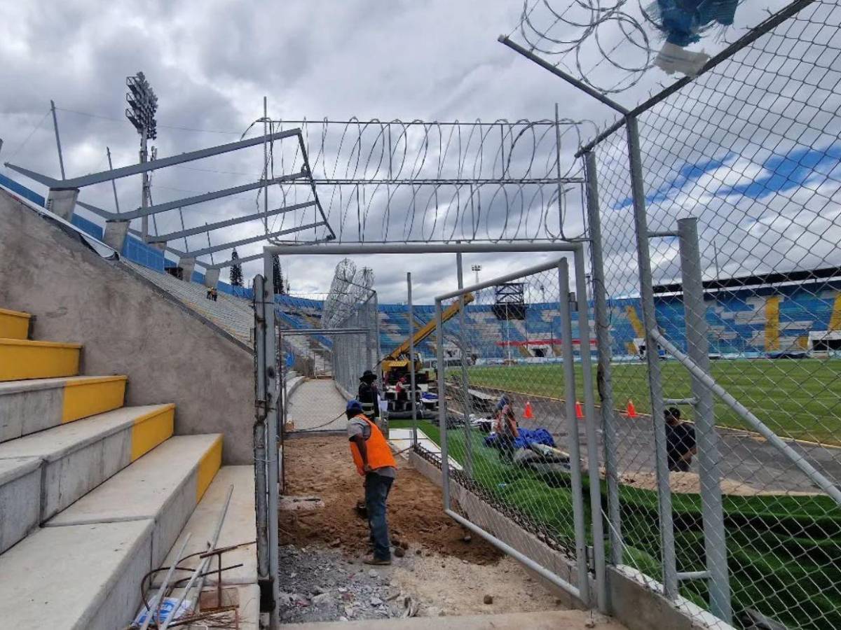 Nuevas fotos: Así va quedando el Estadio Nacional con el techo que le están instalando
