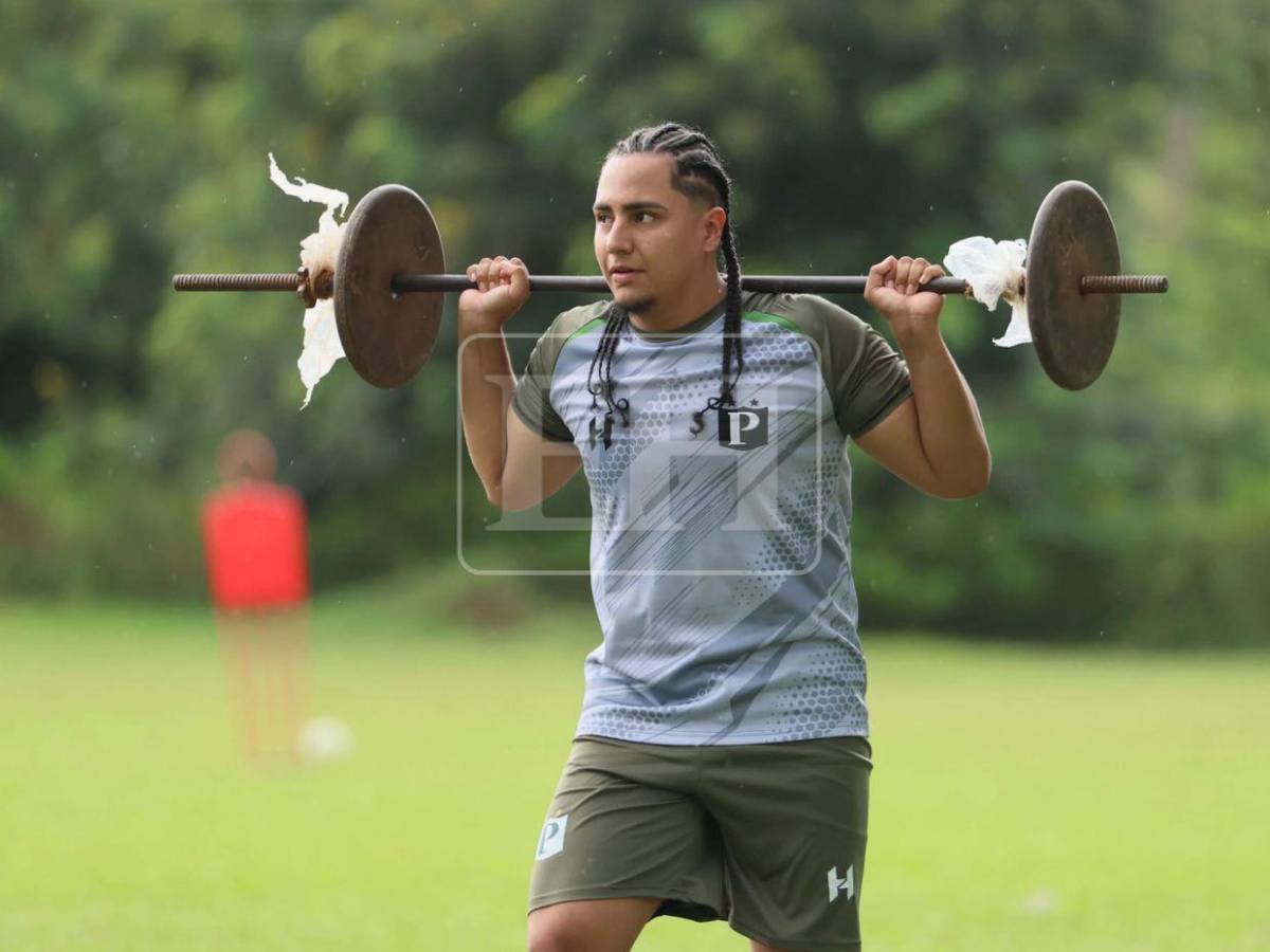 Reloj de miles de dólares: así fue el primer entreno del tiktoker Davis Flow con Platense