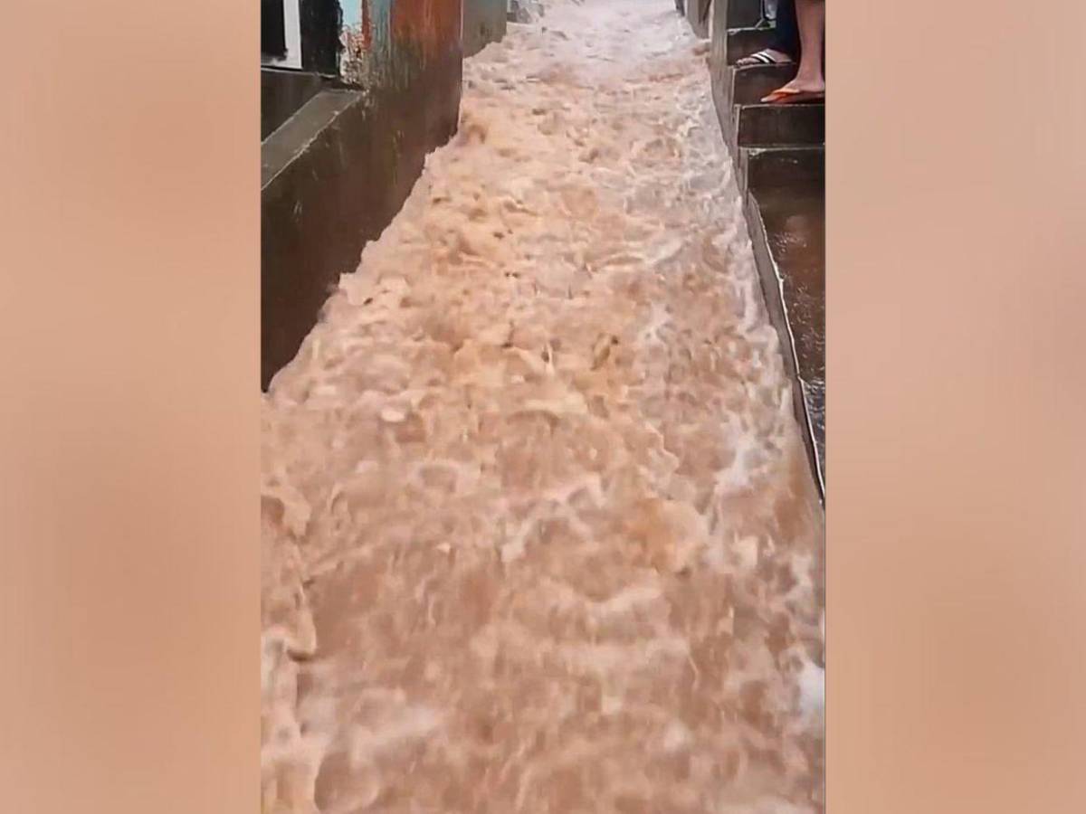 Fuertes lluvias en Brasil dejan inundaciones y cortes de energía