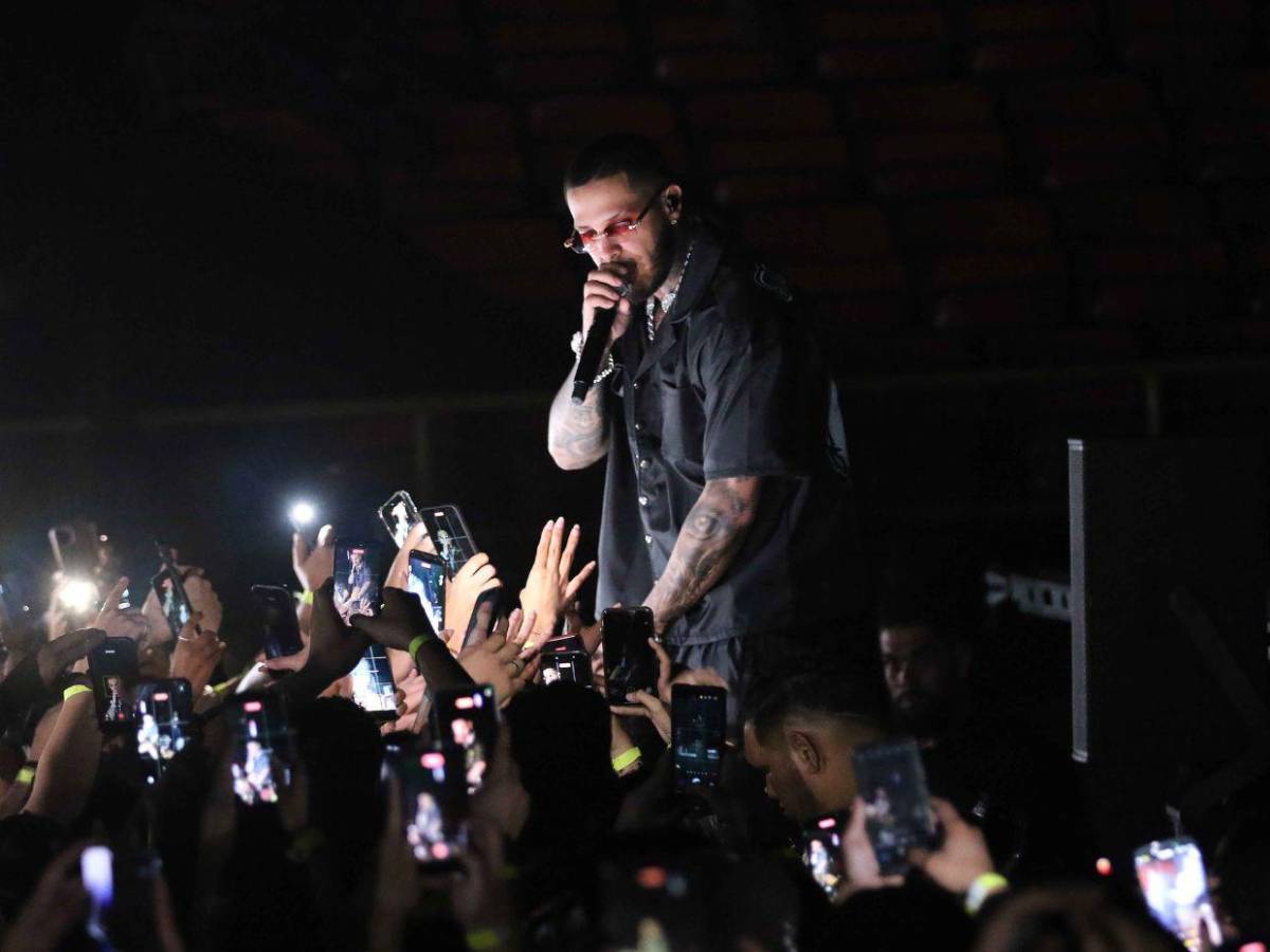 Entre regional mexicano y trap-soul, Grupo Frontera y ROA dieron la pauta en Tegucigalpa