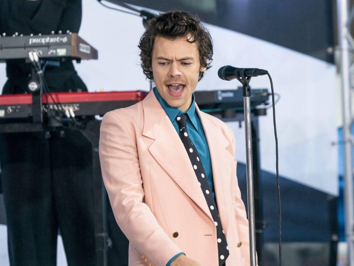 Harry Styles supera a Coldplay y entra en la historia de Wembley
