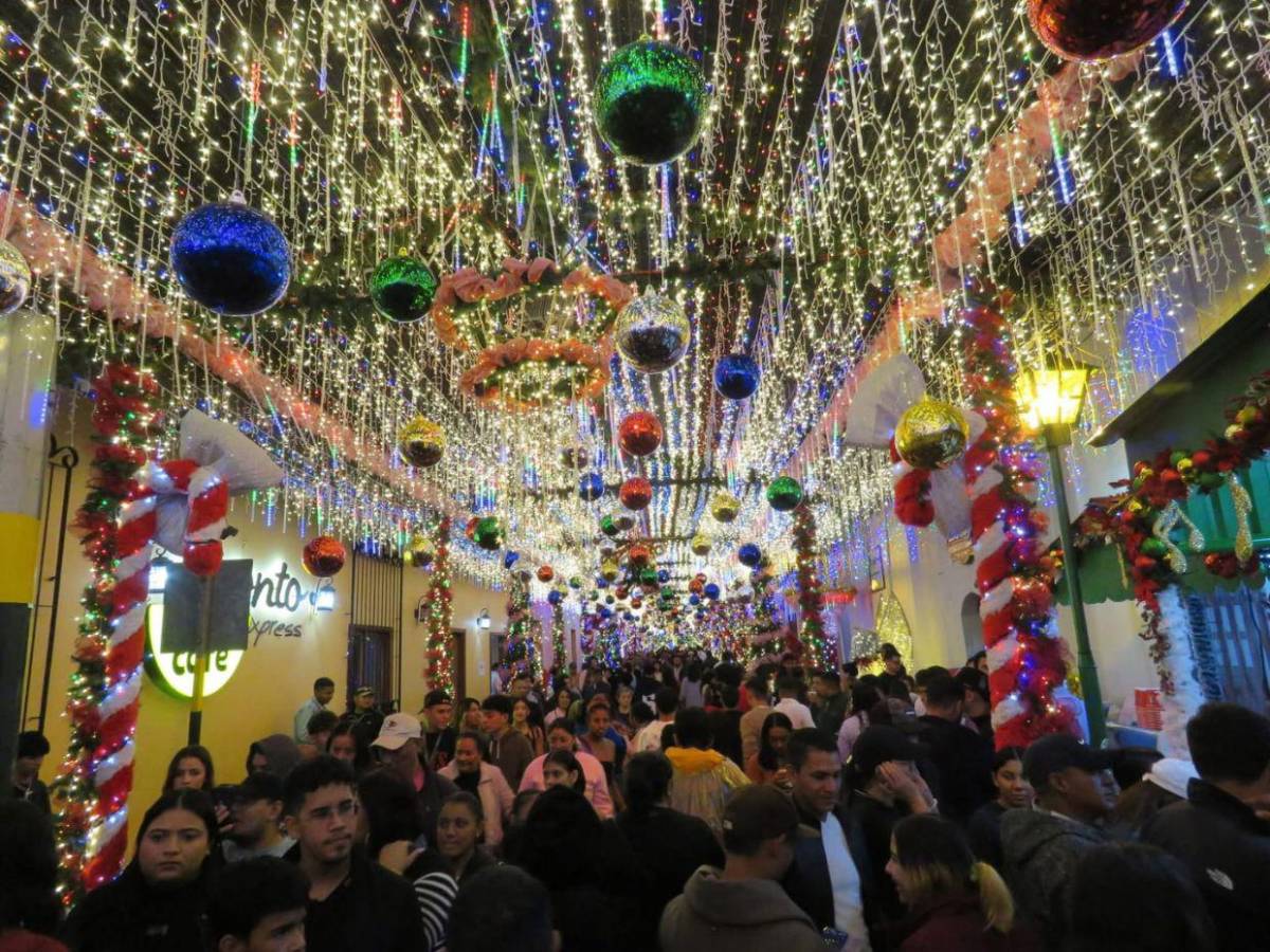 Luces, tradición y magia: Comayagua ya está en modo navideño