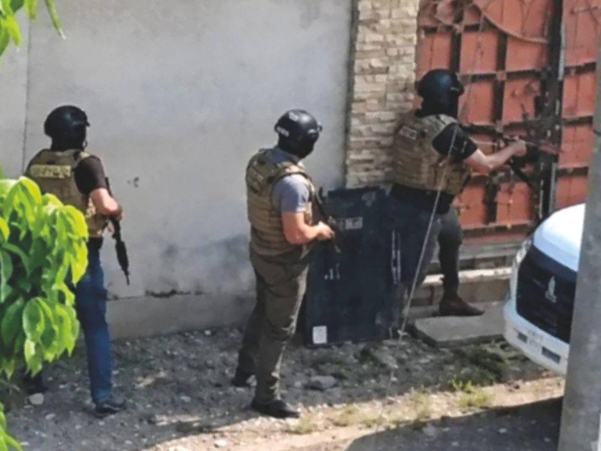 Así se fraguó la operación por 300 kilos de cocaína que acabó en la masacre de 5 agentes de la Dipampco