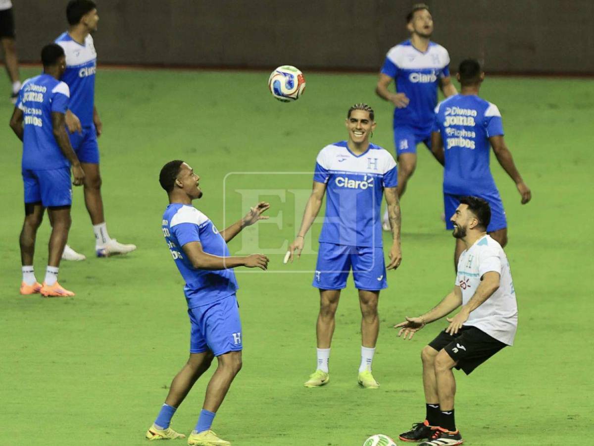 Niño llora al conocer jugador, catrachos montan carnaval y... ¿quién es la bella periodista?