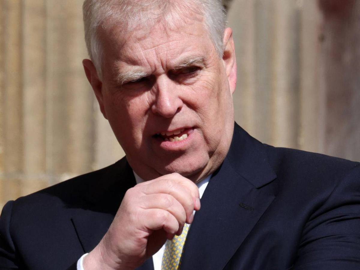 Abuso sexual y un espía chino: Así fue la caída en desgracia del príncipe Andrés