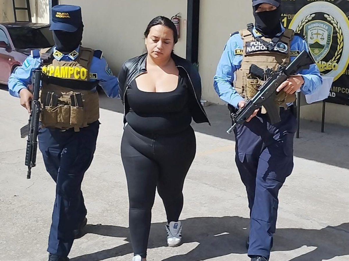 Usaba perfiles falsos para ofrecer servicios sexuales y los extorsionaba: así operaba Blanca Ruiz Usaba perfiles falsos para ofrecer servicios sexuales y los extorsionaba: así operaba Blanca Ruiz