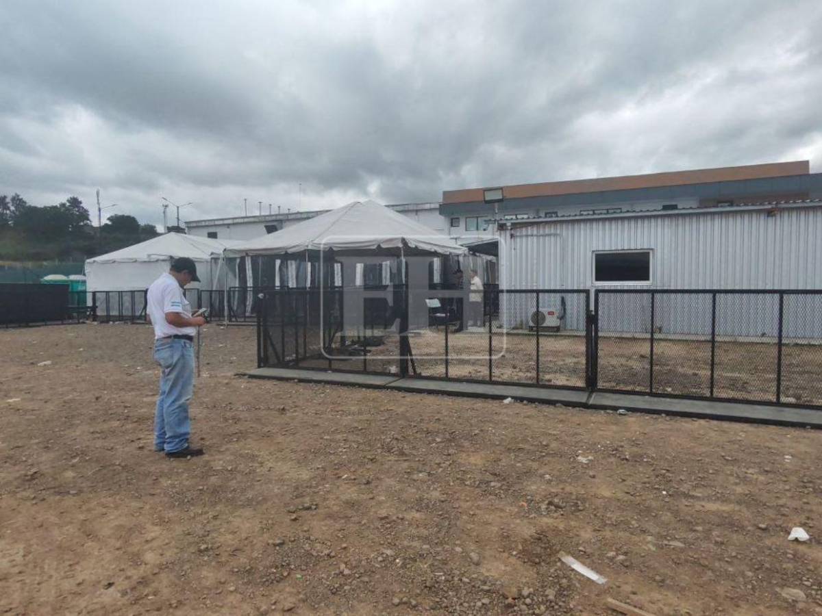 Lunes en silencio y con expectativas en los resultados: vacías sedes políticas del PL y PN