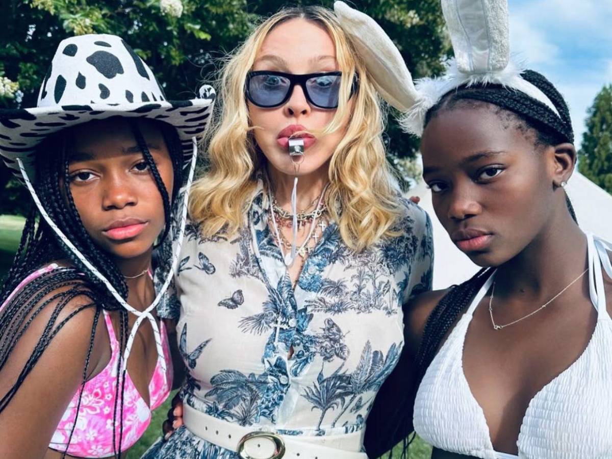 Madonna celebra con extravagante fiesta el 13º cumpleaños de sus gemelas Stella y Estere