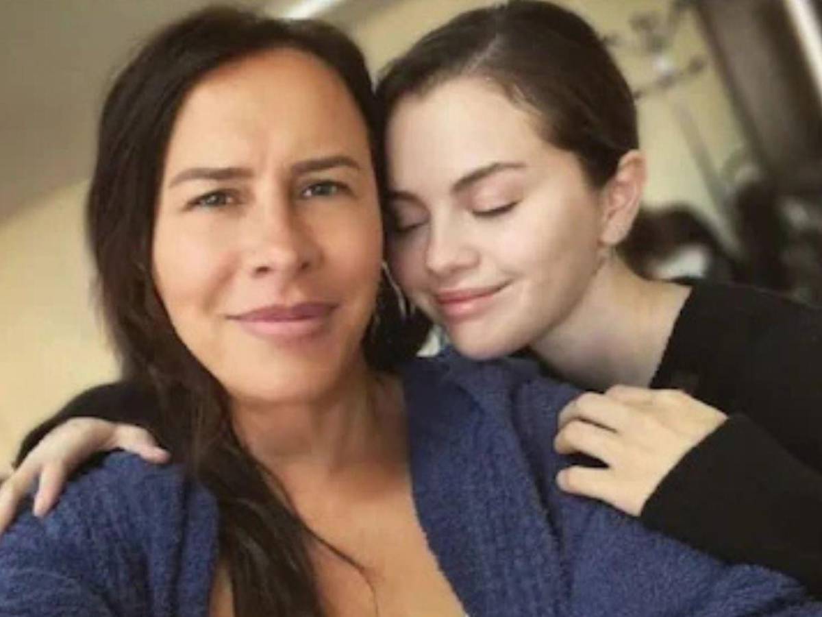 Karla Sofía Gascón se sincera sobre su polémica: “No podía ni respirar” Karla Sofía Gascón se sincera sobre su polémica: “No podía ni respirar”