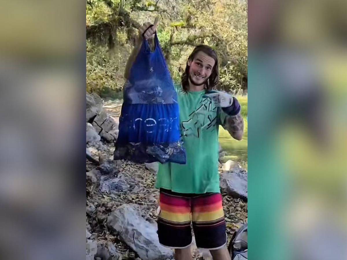 ¿Quiénes son Mikaela y Jirka, turistas que recorren Honduras y recolectan basura?