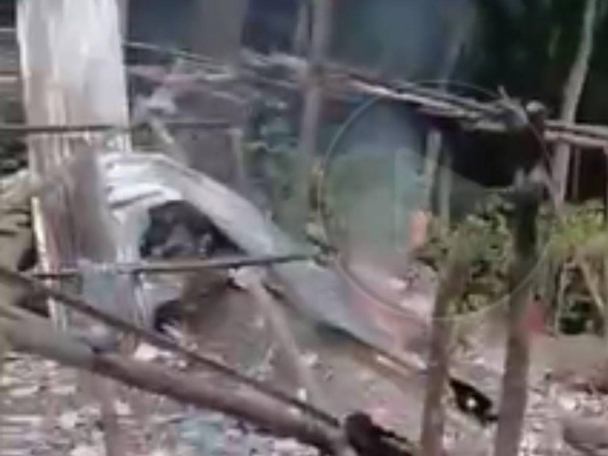 Le tiró una brasa y explotó: Fredy incendió la casa con su esposa e hija adentro en Santa Bárbara