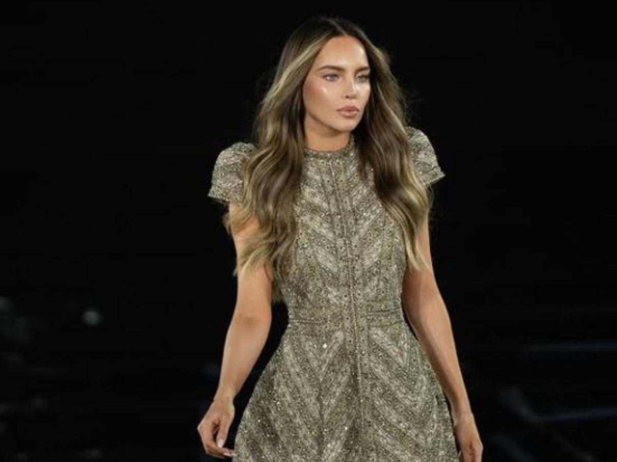 Belinda de cantante a modelo: Así conquistó en la pasarela de L’Oreal
