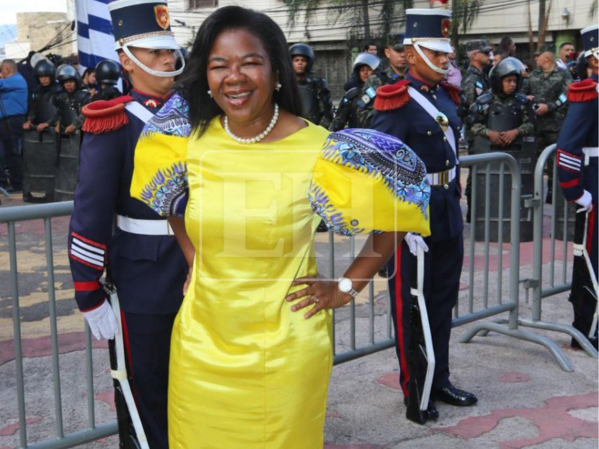 Estilo y glamour: la elegancia imperó en la investidura de Nasry Asfura