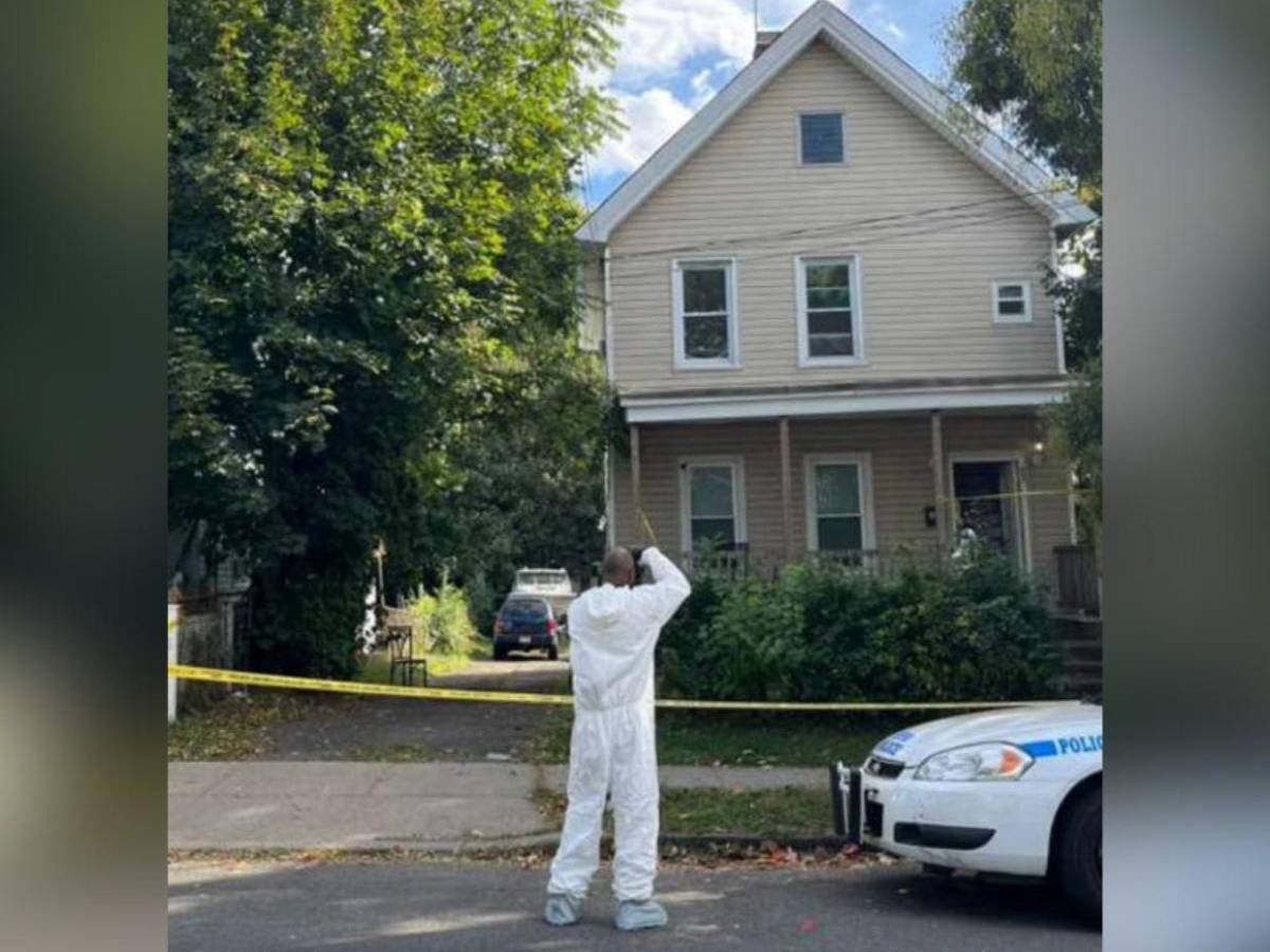 Joven que decapitó a su padrastro en Staten Island: Hice algo malo