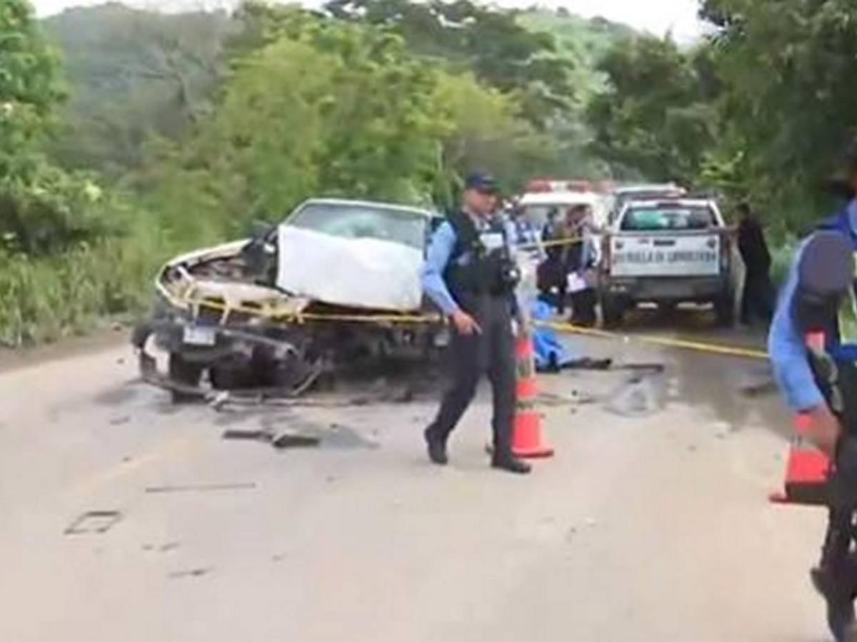 Las imágenes del fatal choque entre pick-up y camión en Cofradía