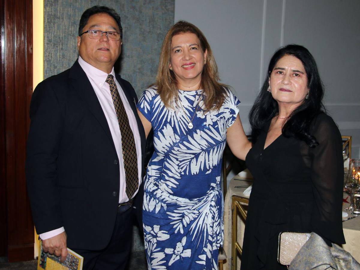 Generación 1983: Médicos internos celebra su 42º aniversario en Tegucigalpa Generación 1983: Médicos internos celebra su 42º aniversario en Tegucigalpa