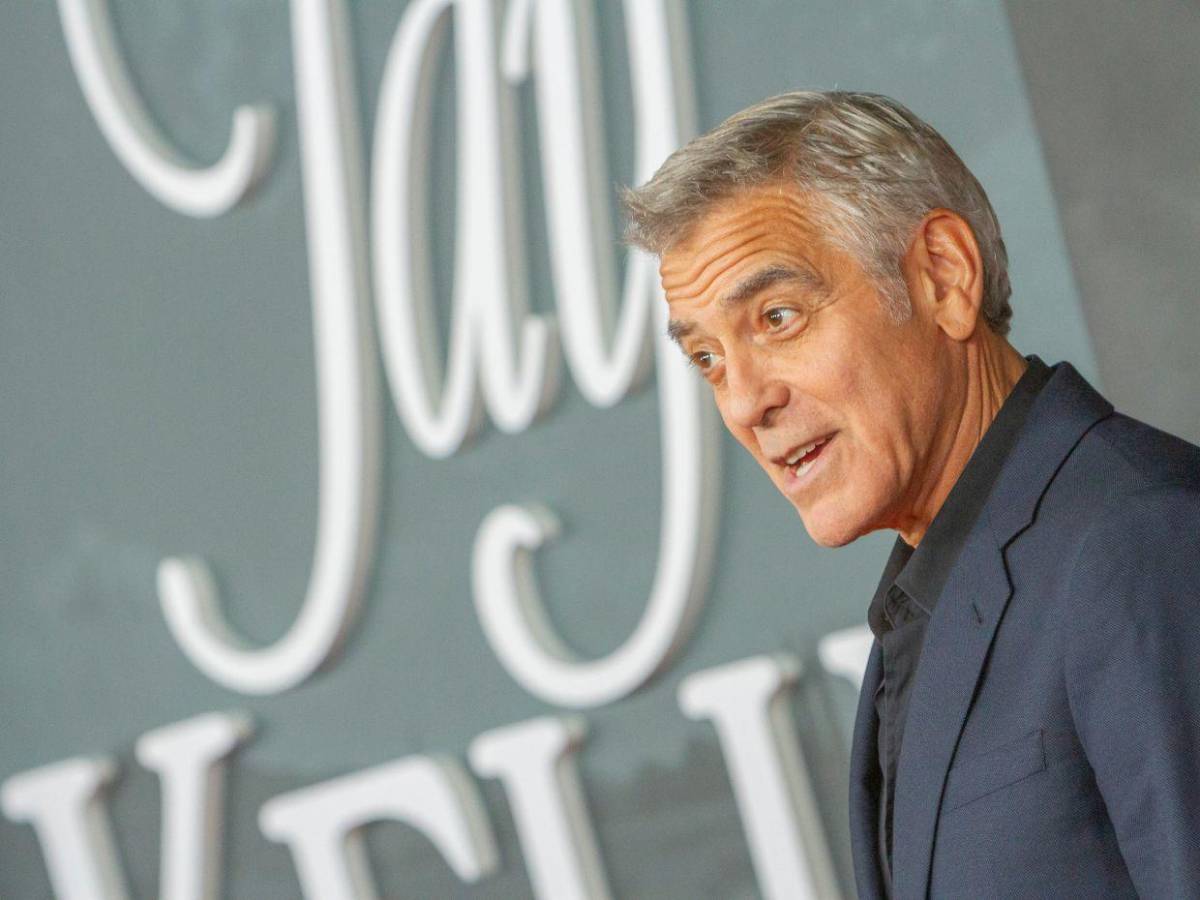 George Clooney llega a los 65 centrado en la filantropía y no tanto en su carrera