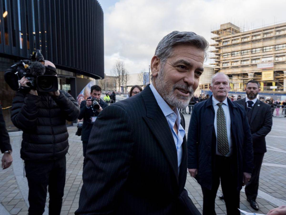 George Clooney llega a los 65 centrado en la filantropía y no tanto en su carrera